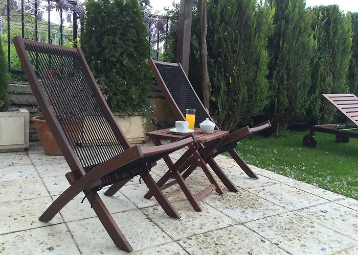 Къща за гости Hills