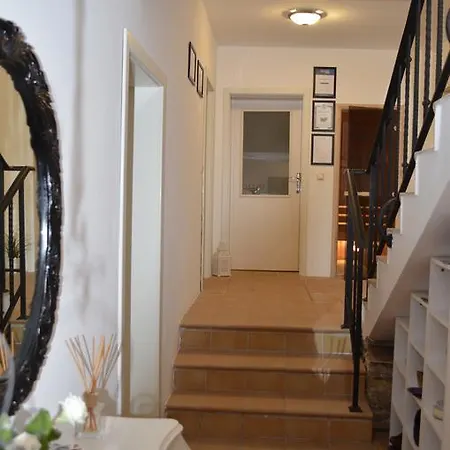 Hills Guest house *